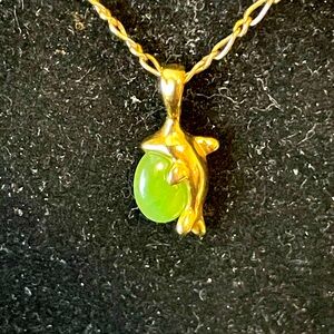 Beautiful 24kGP/925 silver Dolphin pendant with real jade/ Jcrew 22” necklace